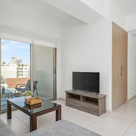 Daire Downtown View 2 Bedroom Larnaca