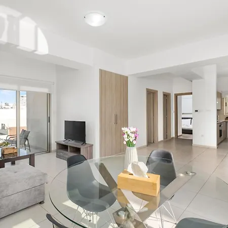 Downtown View 2 Bedroom Apartman *