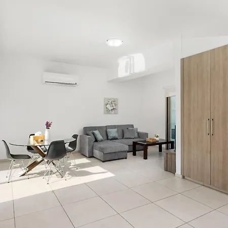 Downtown View 2 Bedroom Апартаменты