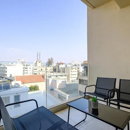 Downtown View 2 Bedroom Апартаменты Ларнака